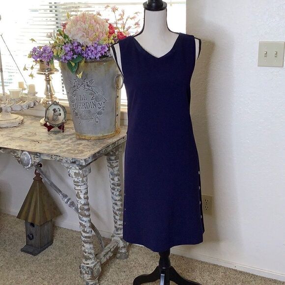 Elie Tahari Blue Shift Dress with Pleat Detail - Picture 1 of 12